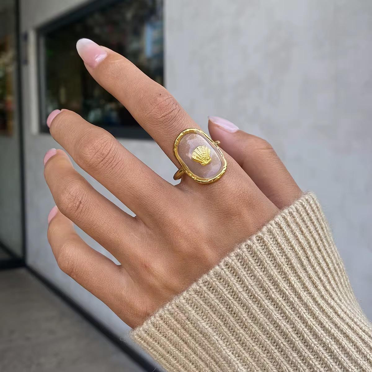 18K Gold Plated Oval Shell Ring