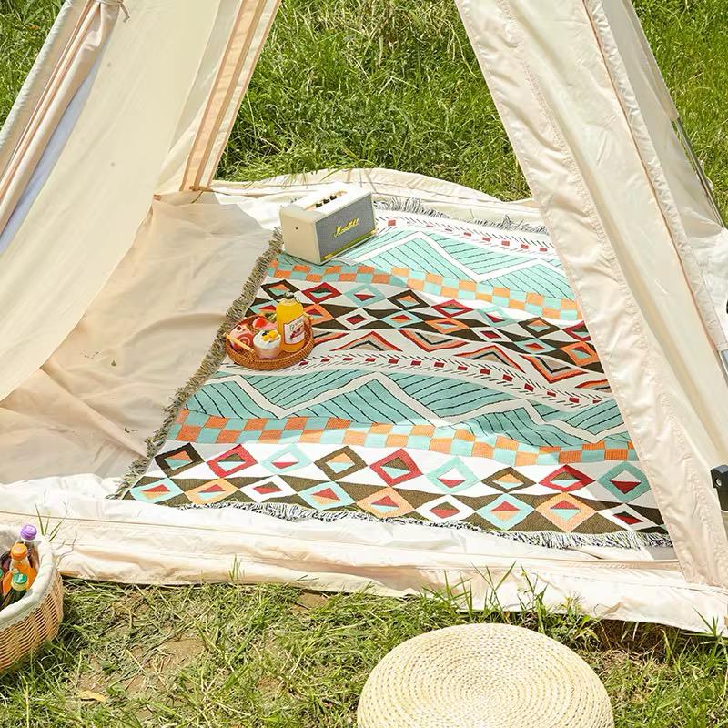 High-Quality Woven Cotton Picnic Blanket — 130×160cm