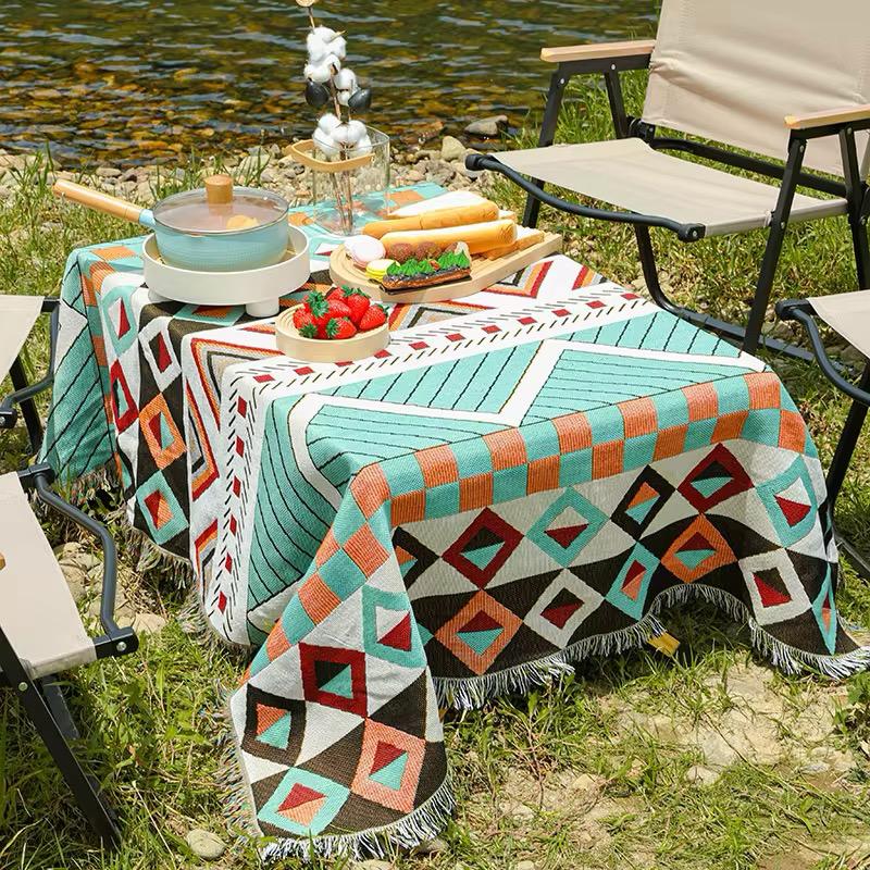 High-Quality Woven Cotton Picnic Blanket — 130×160cm