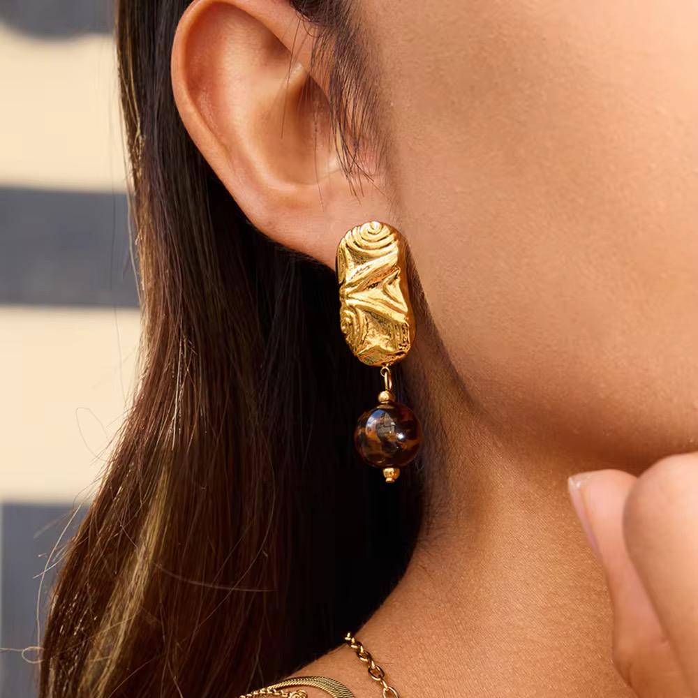 Elegant 18K Gold Plated Leopard Bead Earrings